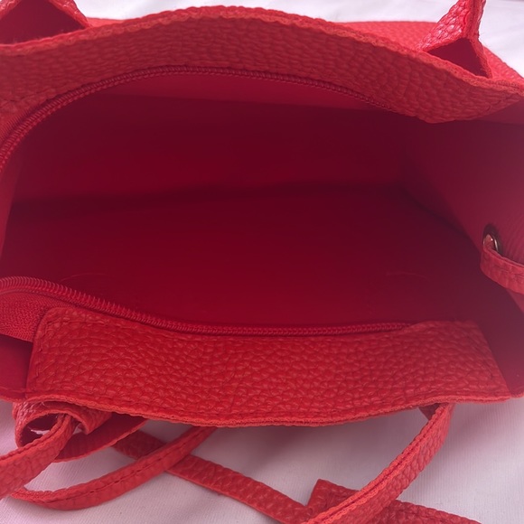 Mini red shoulder crossbody bag - Picture 6 of 6